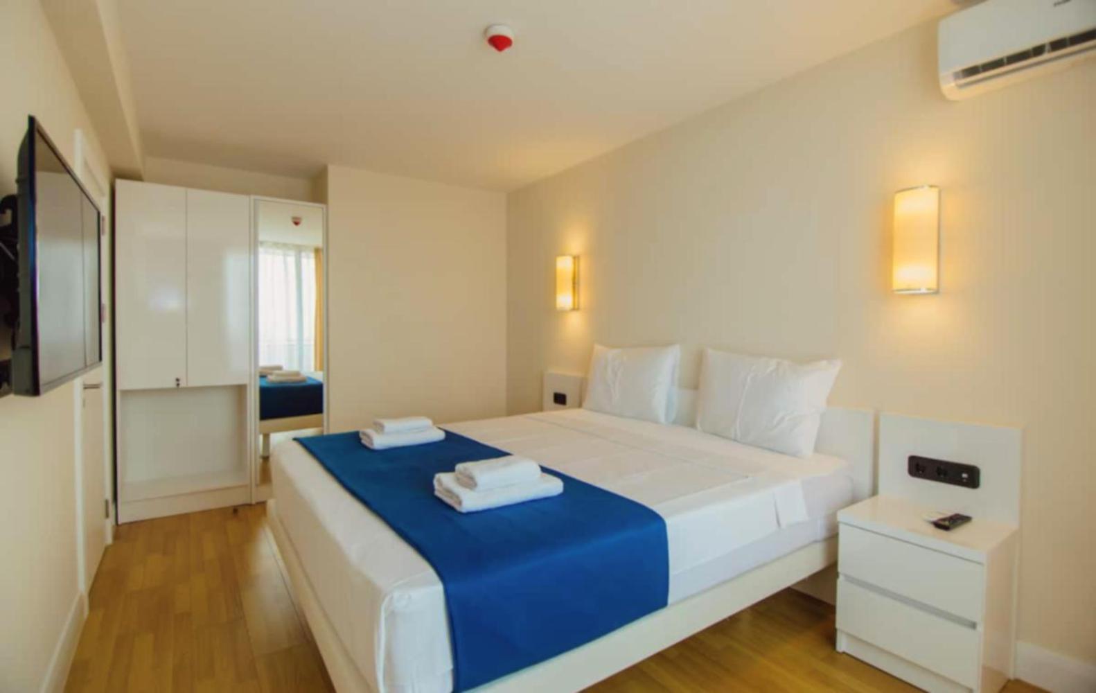 Panorama Black Sea View & Aparthotel Батуми Экстерьер фото